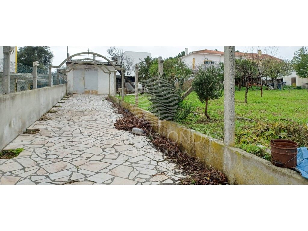 Lote de terreno para construção, na Quinta do Conde, próx...