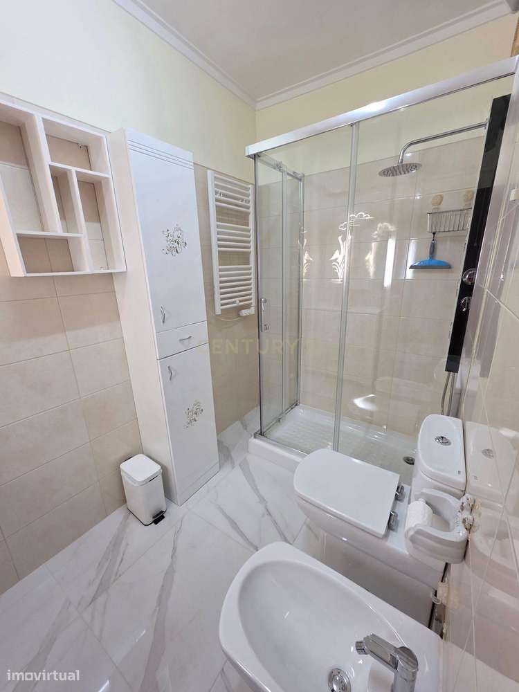 Sintra - Rio de Mouro, Apartamento T2 renovado-16