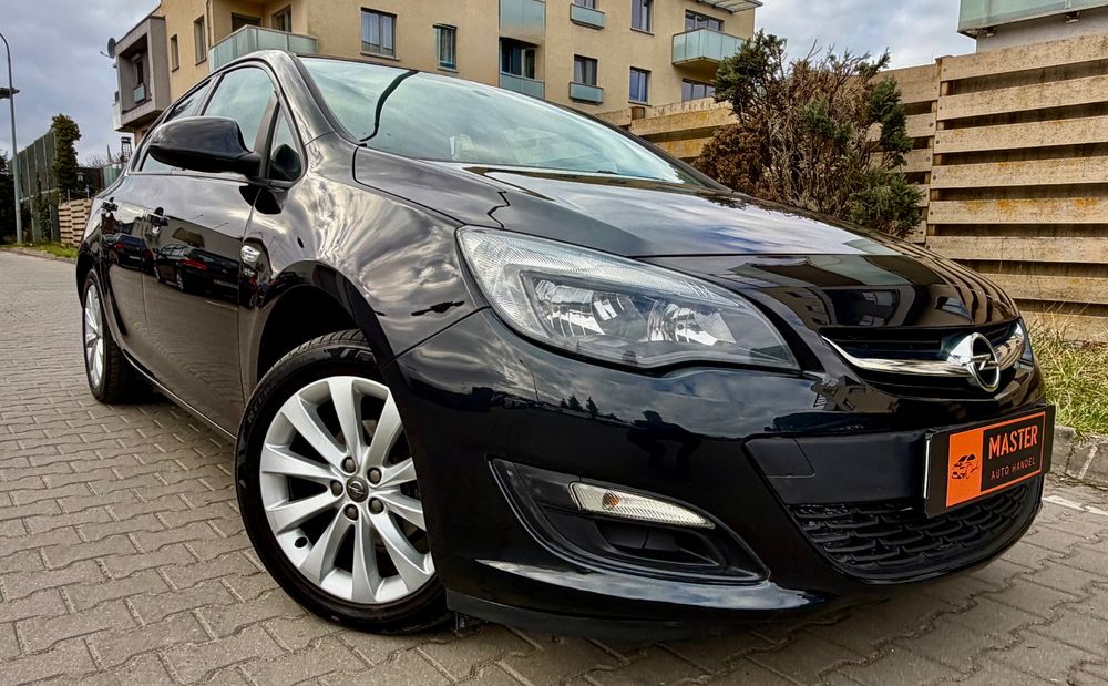 Opel Astra J 2014