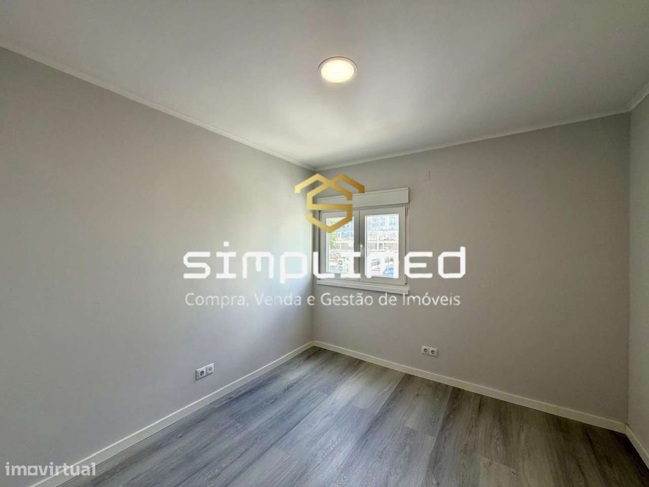 Apartamento T3 localizado no Laranjeiro-7