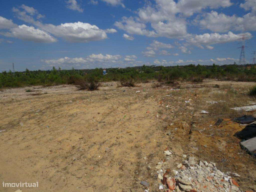 Terreno para Desenvolvimento Residencial com PIP Aprovado –... - Grande imagem: 4/5