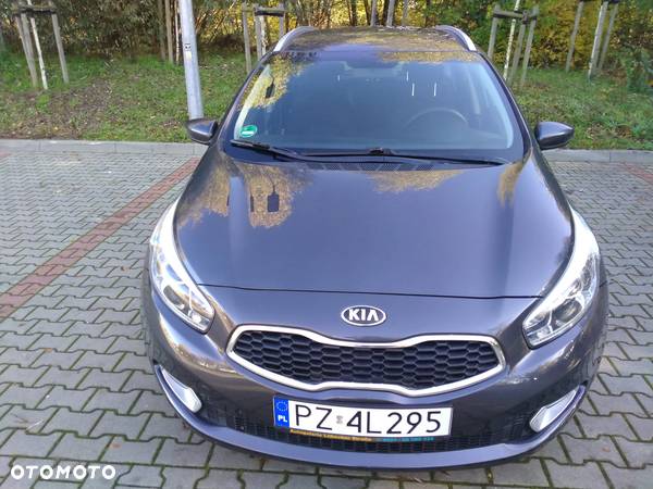 Kia Ceed 1.6 CRDi 128 Dream-Team Edition - 21