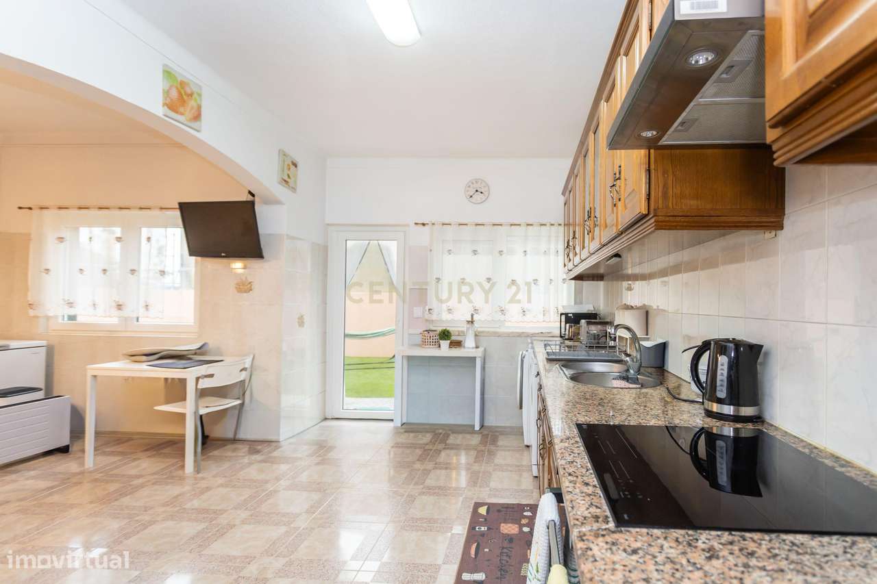 Espetacular Moradia com Vista Campestre em Localização Privilegiada-17