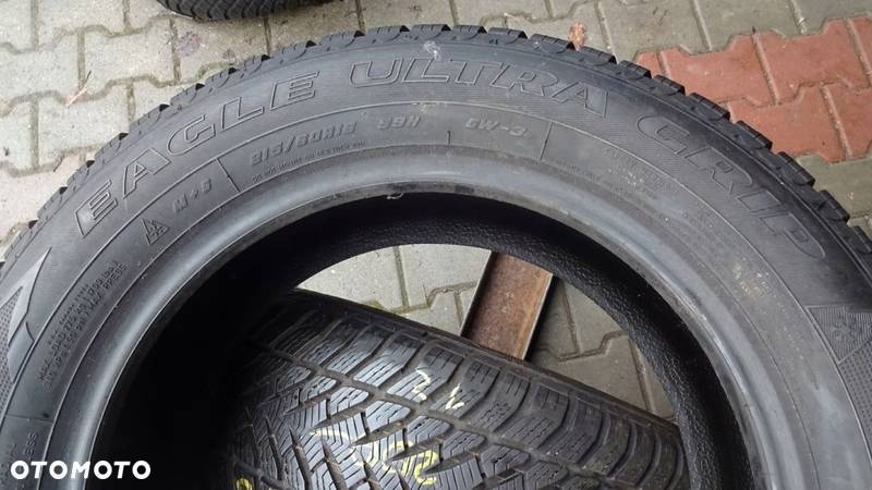 Opony zimowe 215/60R16 Goodyear Eagle Ultra Grip - 9