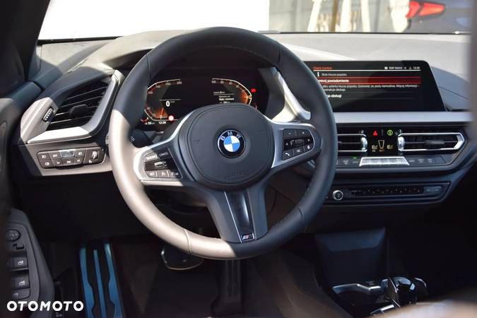 BMW Seria 1 118i M Sport - 6