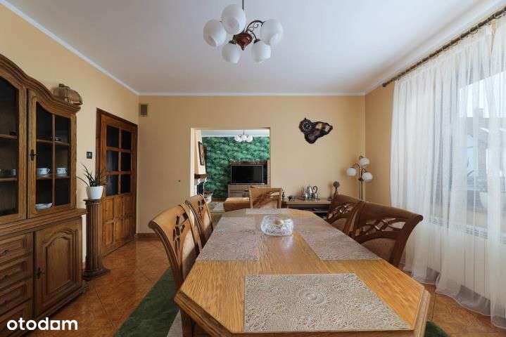 Komfortowy dom dla rodziny z ogrodem-6