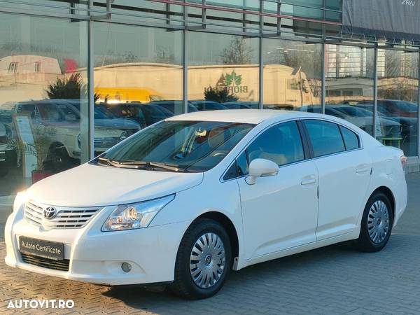 Toyota Avensis 1.6 Comfort - 2