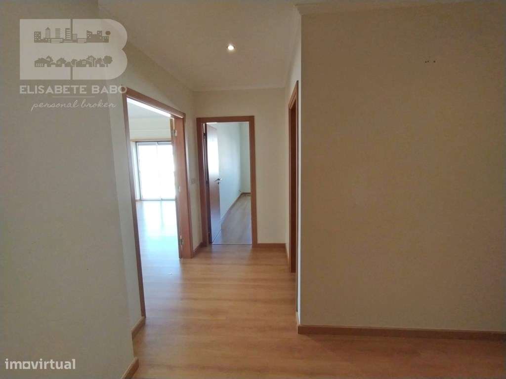 Apartamento à Venda em Alcochete - Vista majestosa sobre o rio Tejo...-12