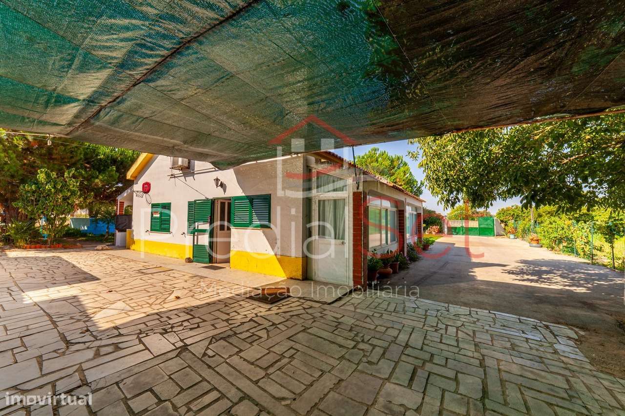 Moradia T4 em Quintinha - Palmela-25