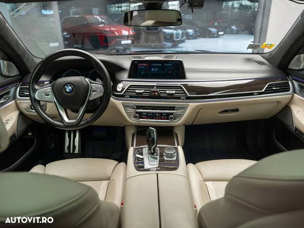 BMW Seria 7 750d xDrive - 23