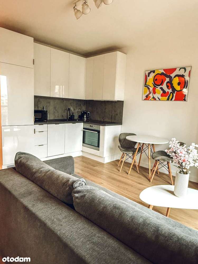 Nowoczesne mieszkanie 32 m² w świetnej lokalizacji – Grzybowska 85 - Pełny obrazek: 2/9