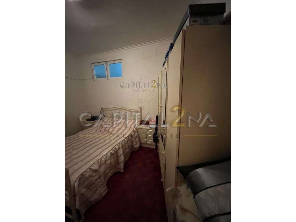 Prédio 4 Apartamentos T3 + Loja e ArmazémPrédio 4 Apartamentos T3 +...-10
