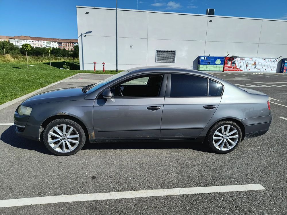 Volkswagen Passat B6 [2005 - 2010] 1.9TDI Trendline 2005