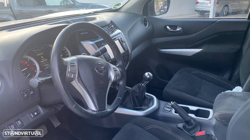 Nissan Navara 2.3 dCi CD 4WD N-Connecta Nav+Barras - 13