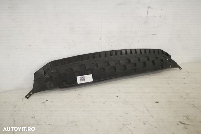 Scut Bara Fata Deflector Pietre Original In Stare Buna Skoda Octavia 3 2013 2014 2015 2016 2017 5E0 - 2