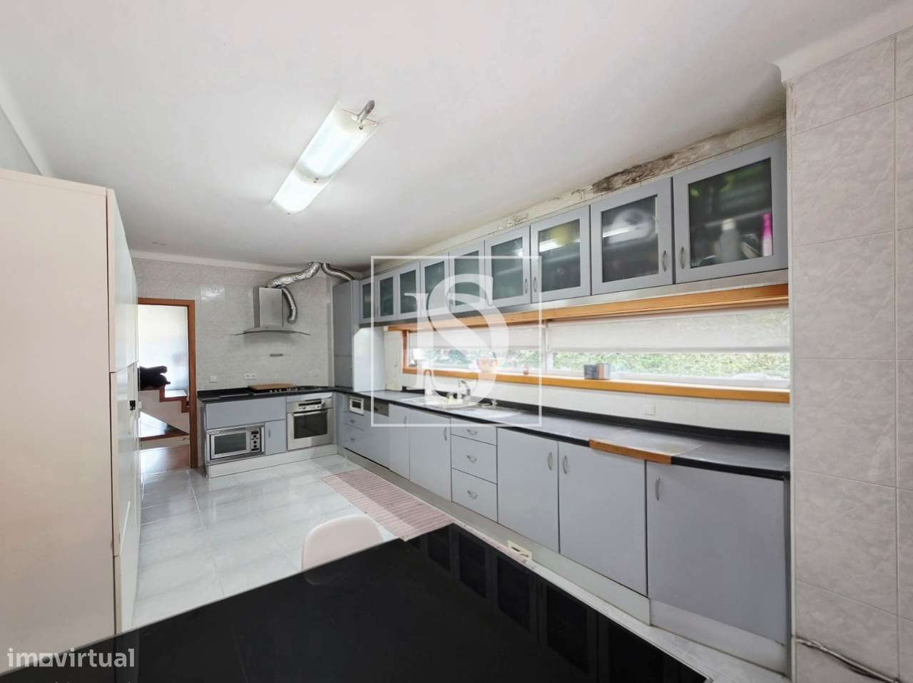 Moradia em Banda T3 em Aldão-13