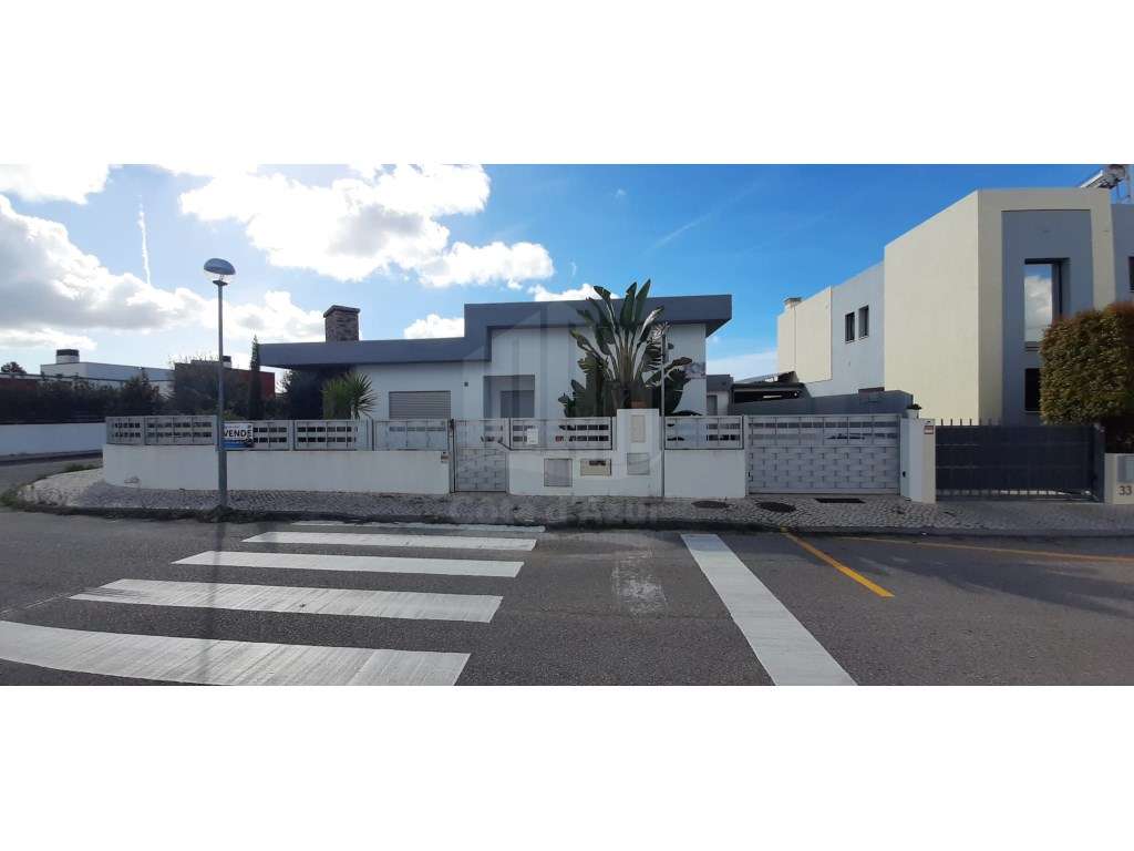 Fantástica moradia térrea T3 em Azeitão - Grande imagem: 2/2