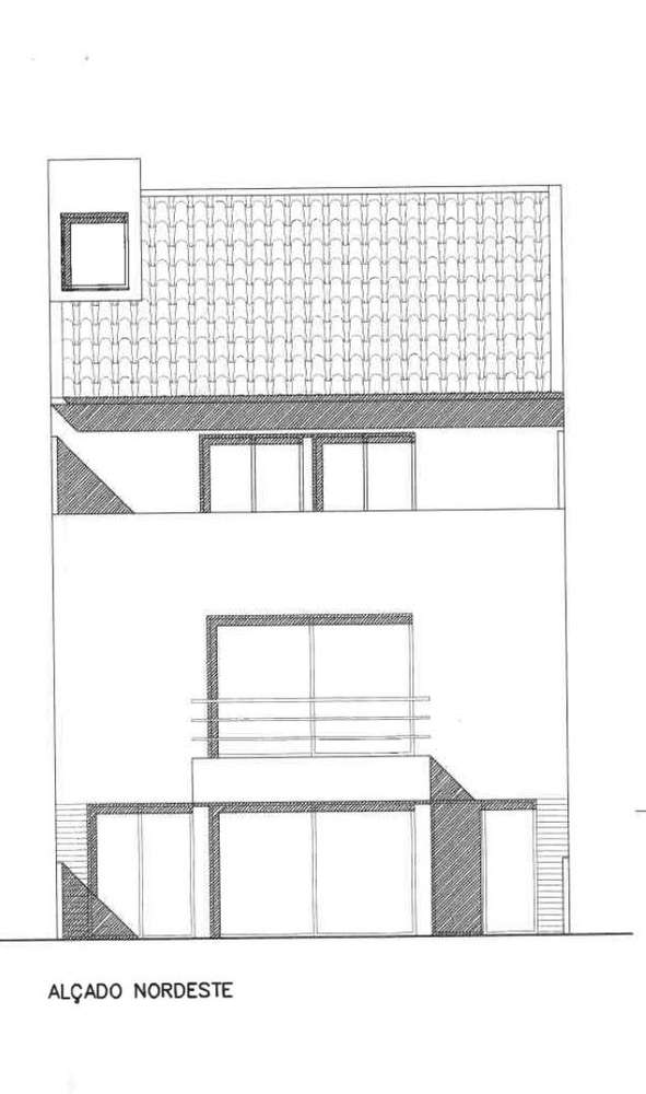 Moradia T4 com jardim e garagem dupla a 6 min do centro de Braga-35
