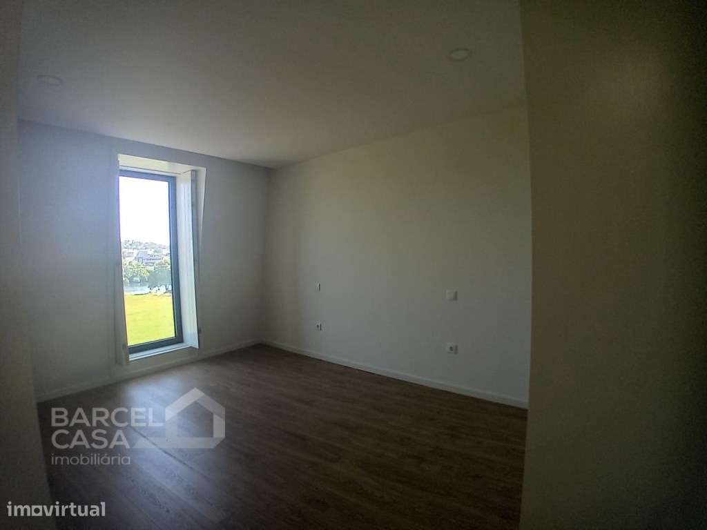 Exclusividade e Requinte com Vista Sobre o Rio Cávado em Barcelinhos-15