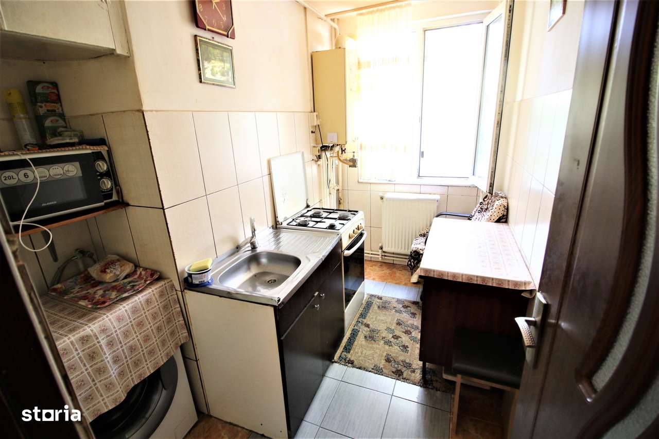 3 Camere Micro 19 etajul 1/4-5