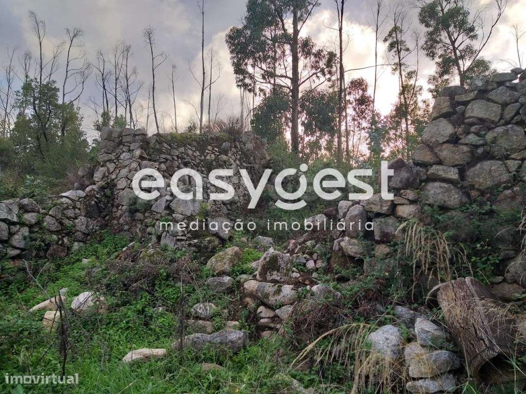 Terreno rústico com ruína com área total de 1360m2, Monchique - Grande imagem: 4/21