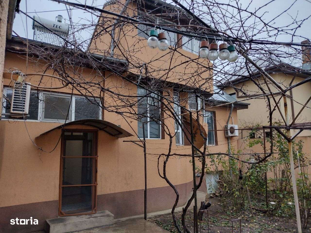 Vand casa zona Cimitirul central - Imagine principală: 3/5