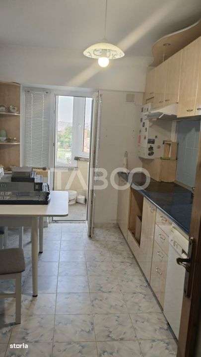 Apartament cu 3 camere garaj si pivnita de vanzare in Sebes - Imagine principală: 5/15