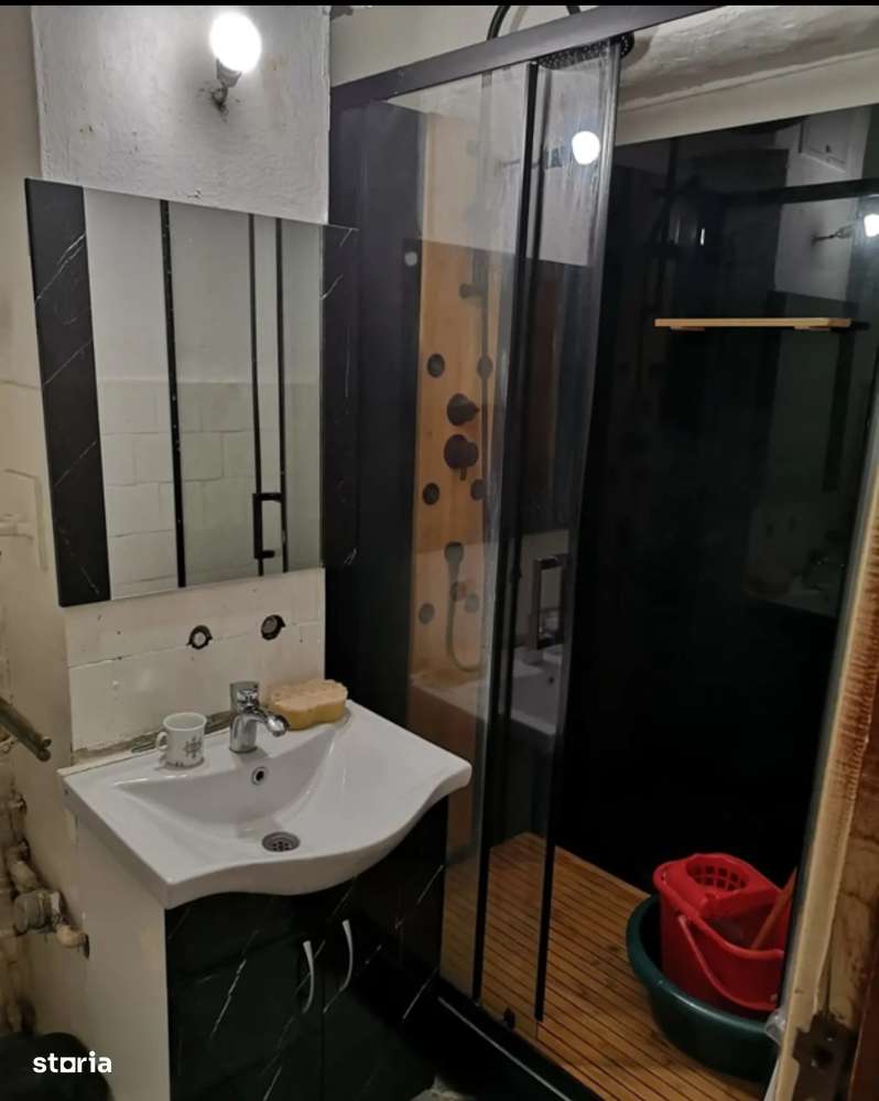 Apartament decomandat, Rovine - Imagine principală: 4/4