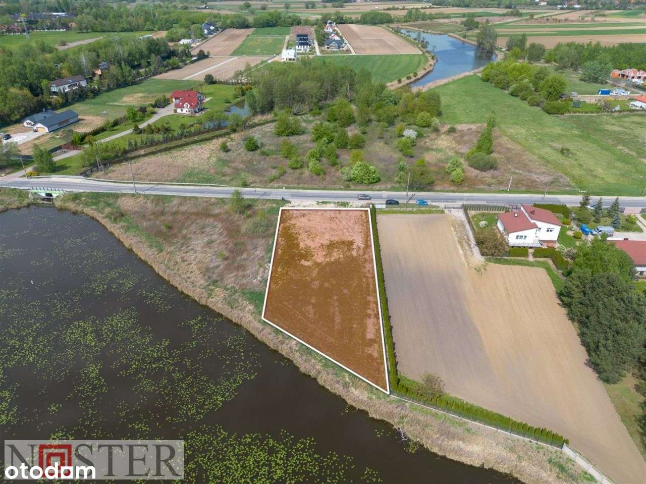 Wilanów - działka nad jeziorem-16