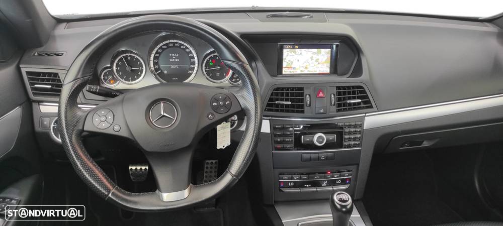 Mercedes-Benz E 220 CDi Avantgarde BlueEfficiency - 25