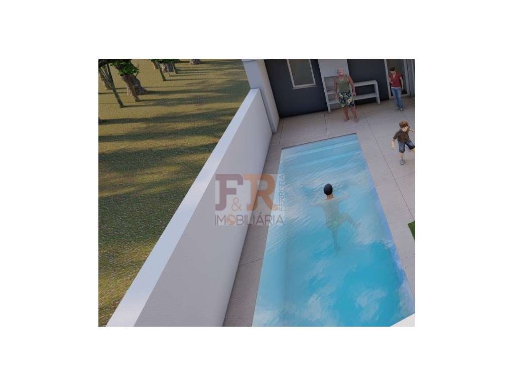 Moradia Duplex T4 com Pérgula e Piscina. FERNÃO FERRO-6