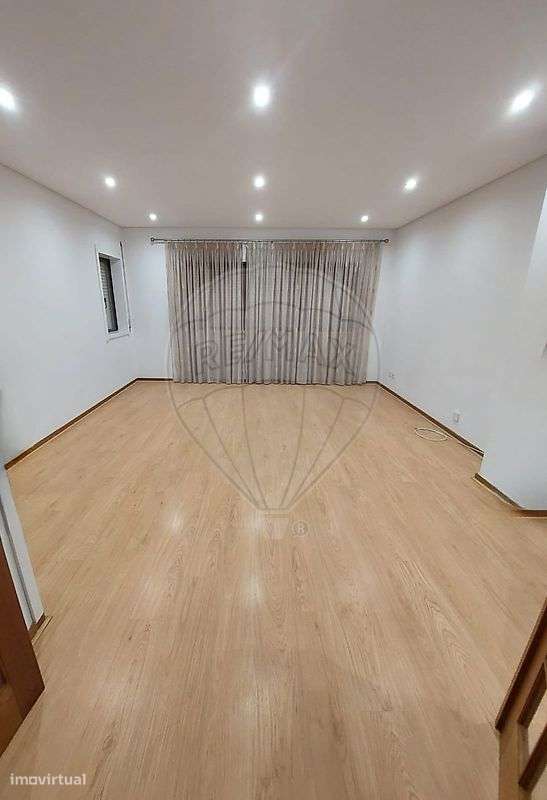 Apartamento T2 para arrendamento - Grande imagem: 5/16