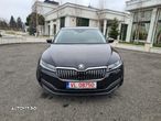 Skoda Superb 2.0 TDI DSG Ambition - 2