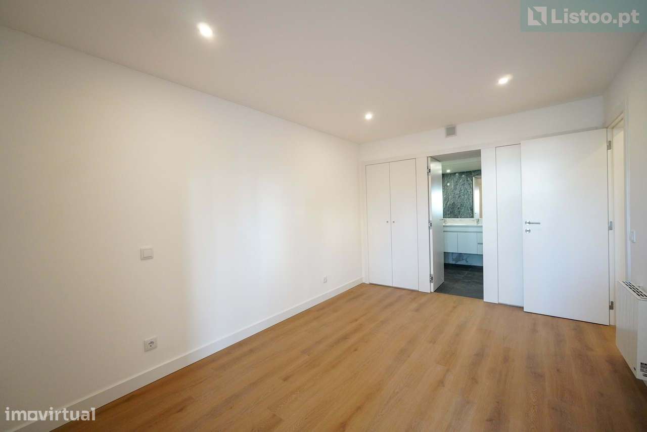 Apartamento T2 remodelado na Quinta da Bicuda - Grande imagem: 5/45