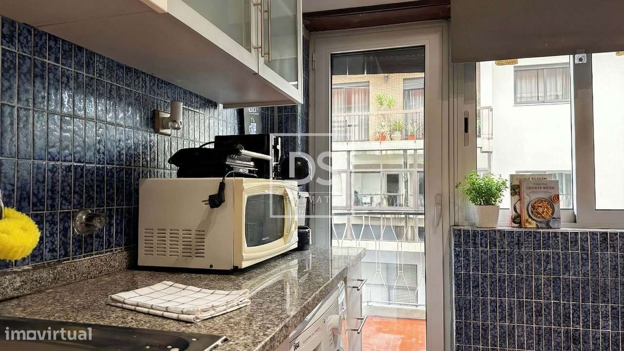 Apartamento T1 | Rua Nova de Santa Cruz — Oportunidade de Investimento-8