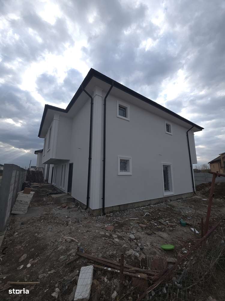 Vilă individuală lipita la calcan 4 camere-7