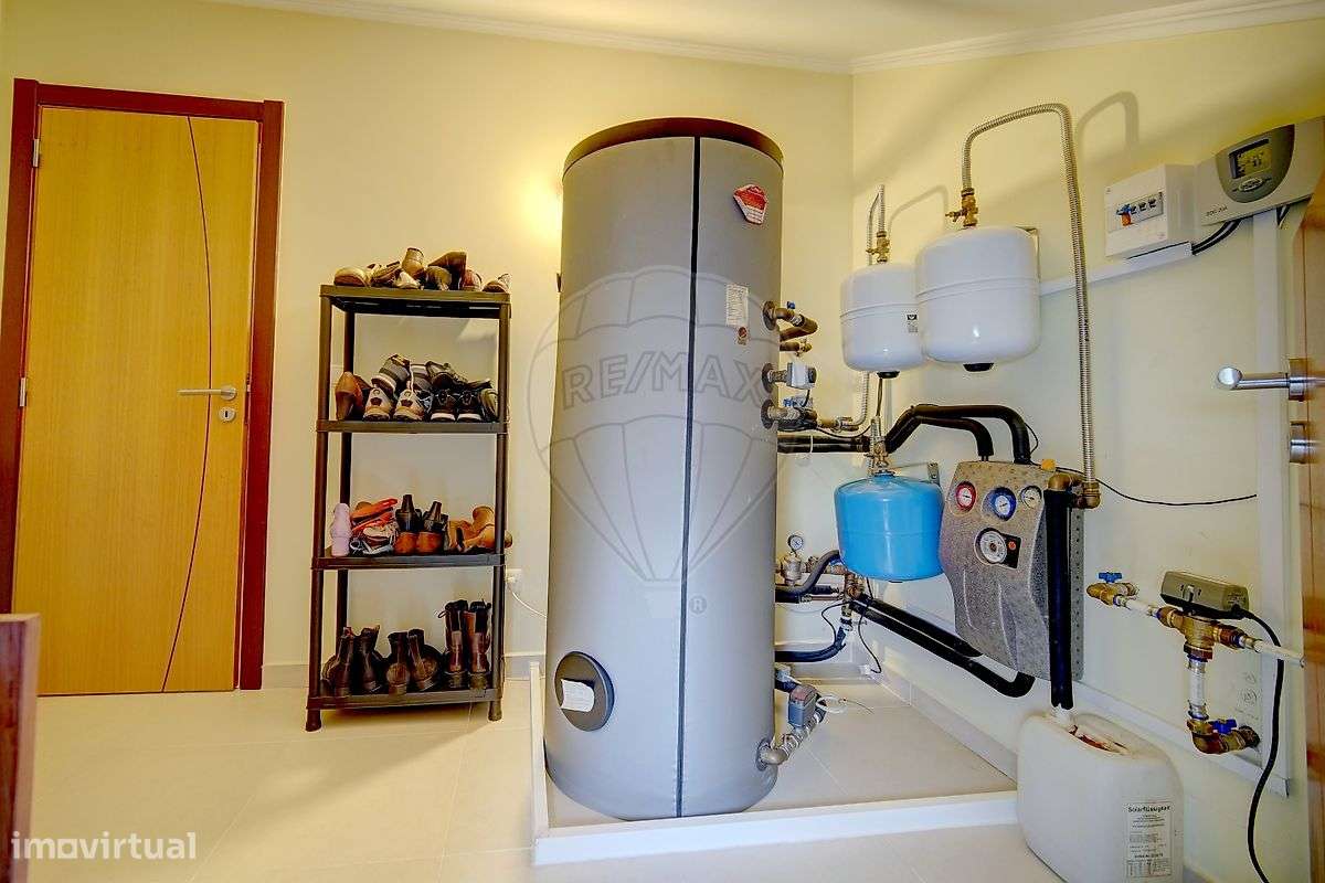 Moradia T4 para venda-29