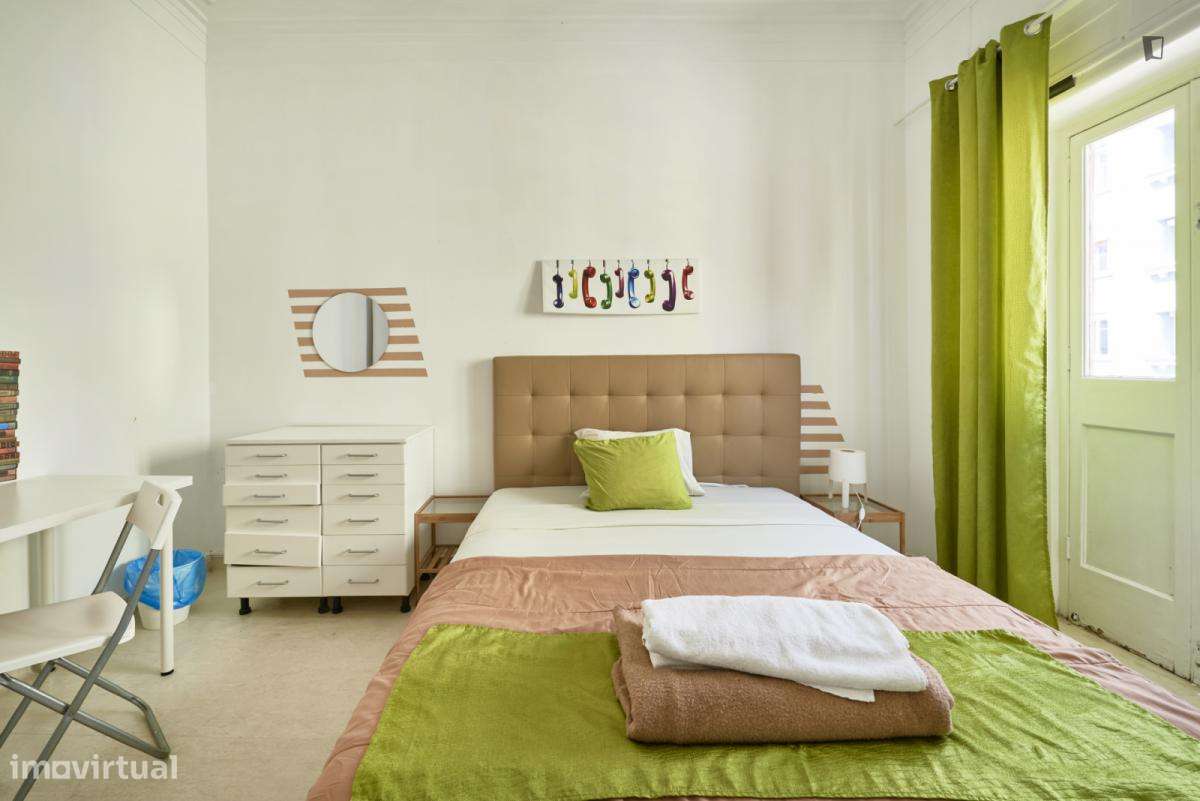 Quarto - localizado em Saldanha Lisbon - Grande imagem: 3/22