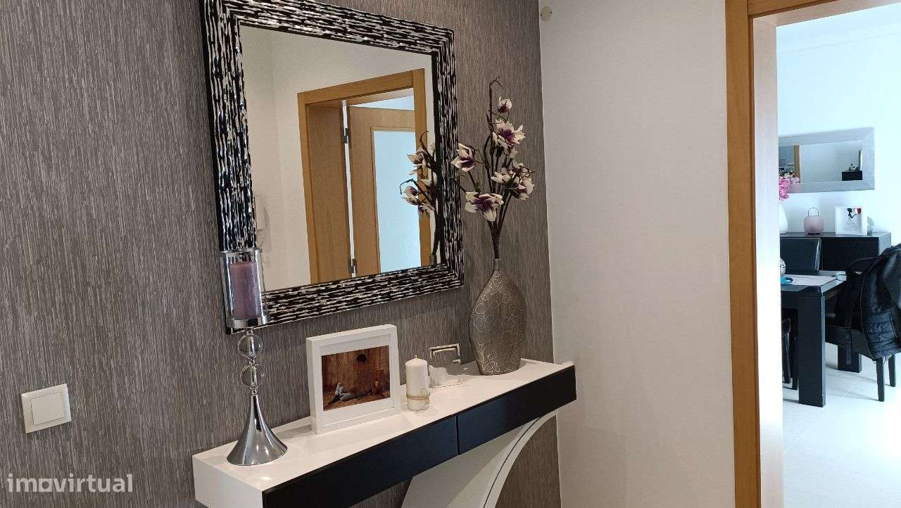 Moradia térrea isolada T4+1 | Piscina | Logradouro-4