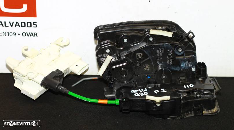 FECHO DA PORTA DIANTEIRA ESQUERDA BMW G30 - 2