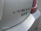 Toyota Prius (Hybrid) - 25