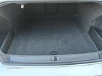 Volkswagen Passat 2.0 TDI Comfortline DSG - 11