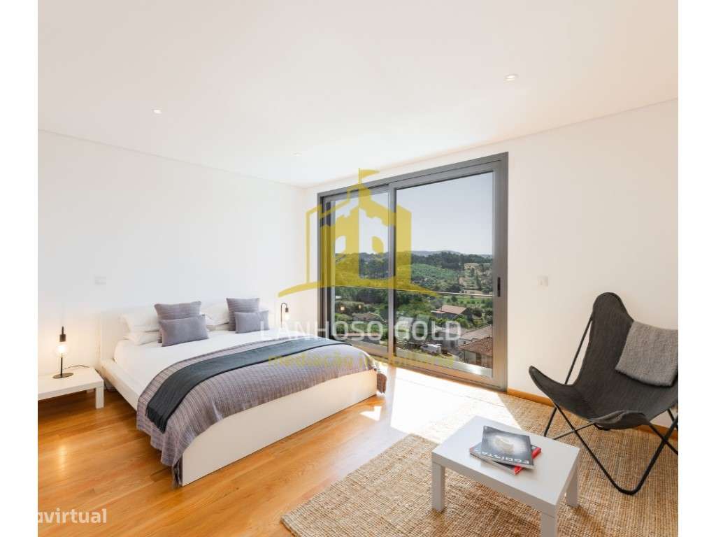 Moradia de Luxo - Grande imagem: 3/39