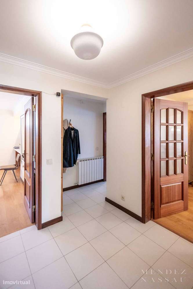 Private Estate - Multi Family - Estoril Villa-6