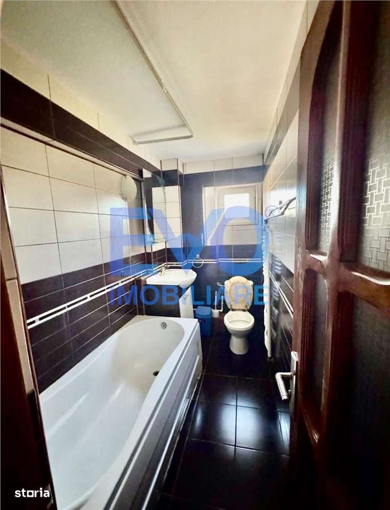 Apartament 3 camere, de inchiriat, NICOLINA 2, prima statie dupa PODU - Imagine principală: 4/8