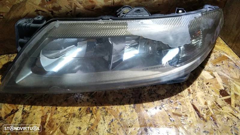 OTICA / FAROL XENON RENAULT LAGUNA II 01-05 - ESQUERDO / DIREITO - 3