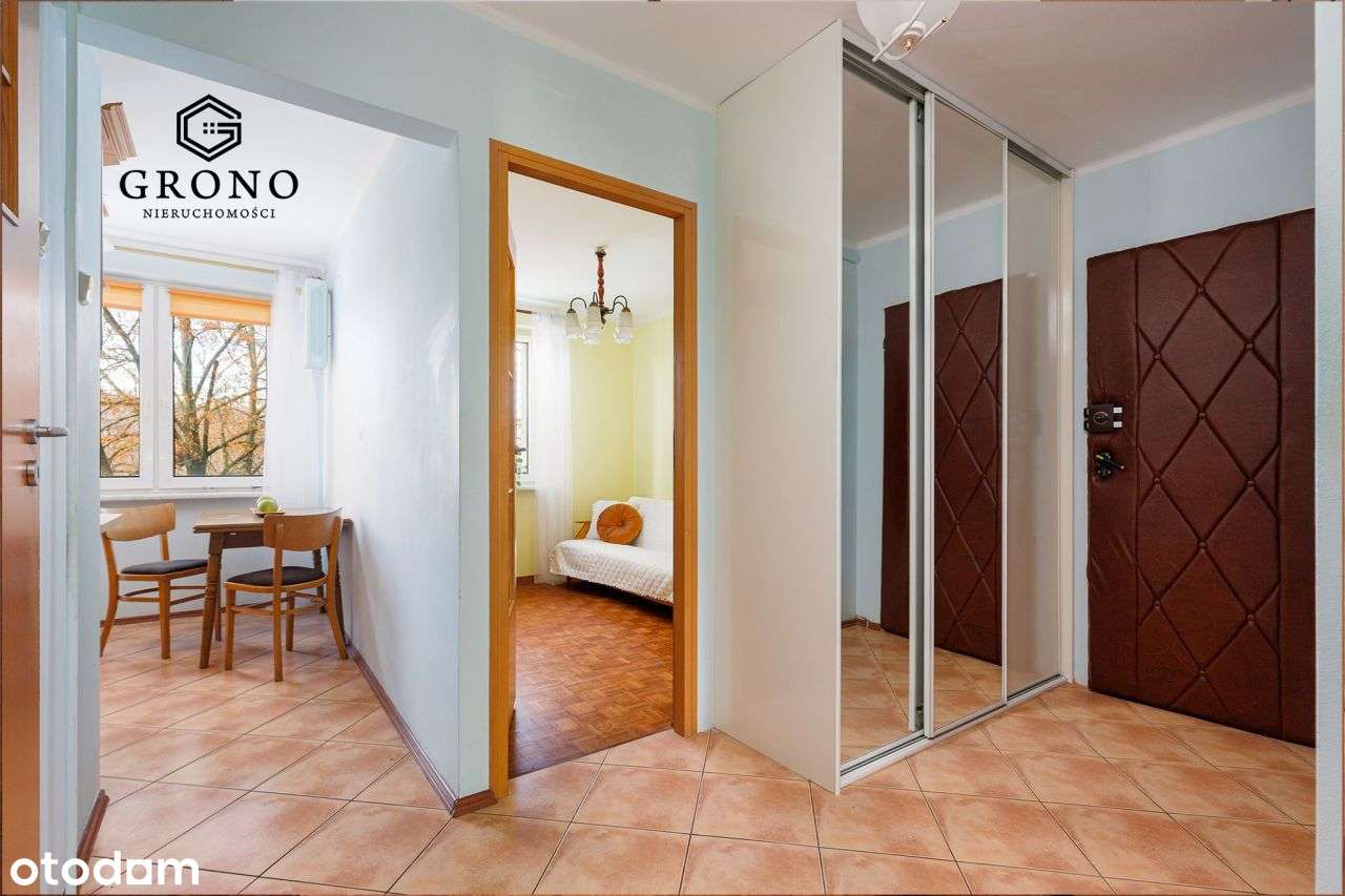 Na sprzedaż 2 piętro, ul. Antoniukowska 22a-2