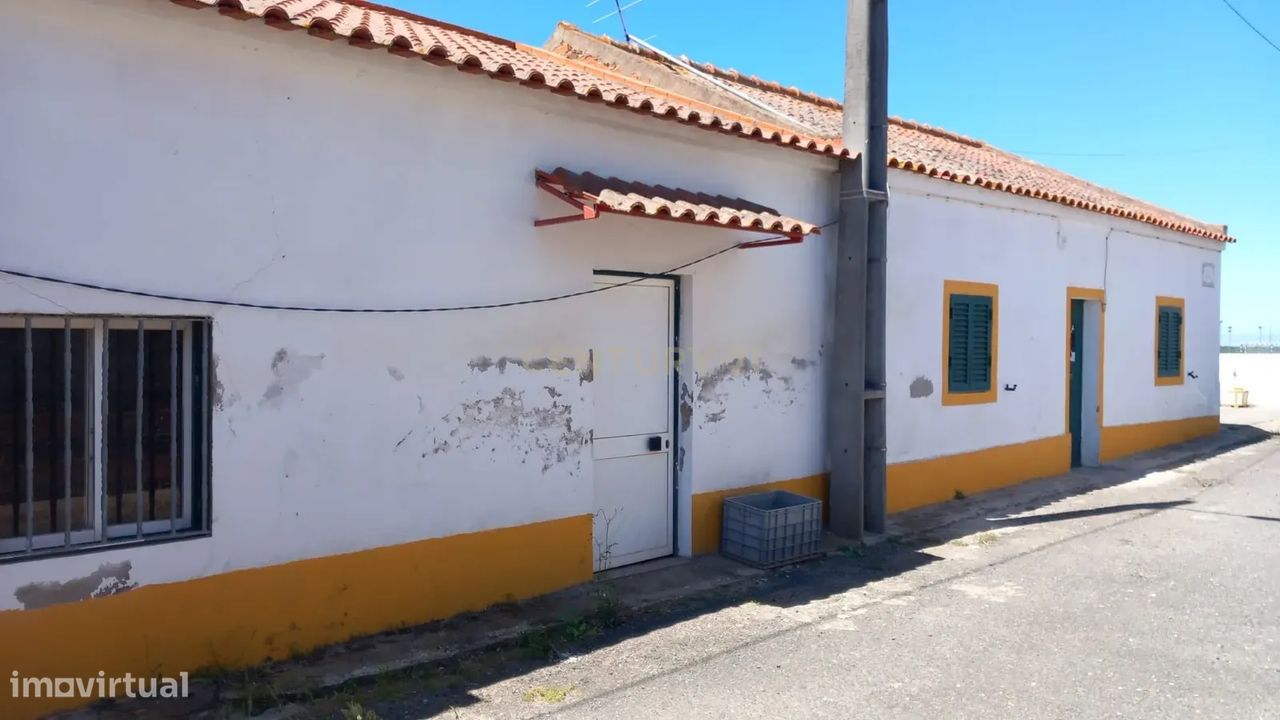 Moradias para recuperar em Odivelas, Beja * Visitas Temporariamente Su - Grande imagem: 1/45