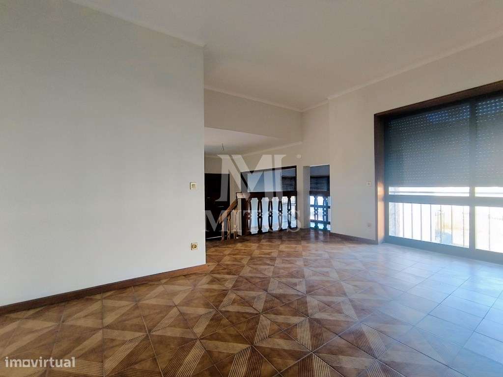 Moradia T3 em Barroselas-13