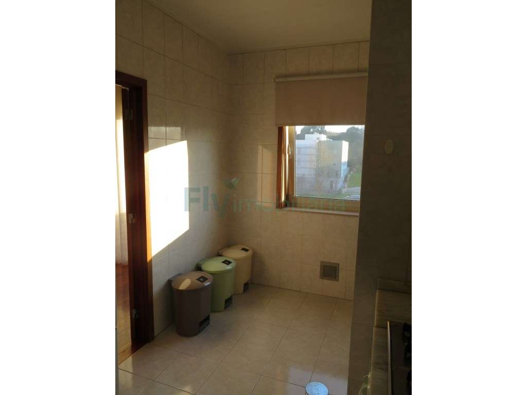 Apartamento T3 - Junto à Universidade e Hospital de S.João no Porto-6